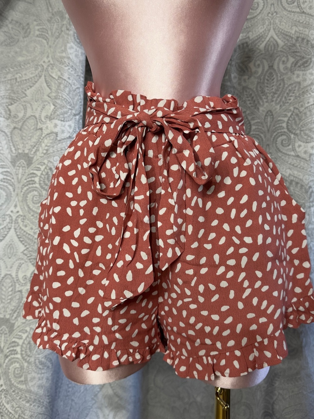 High-Waist Rust Print Tie-Front Women’s Shorts